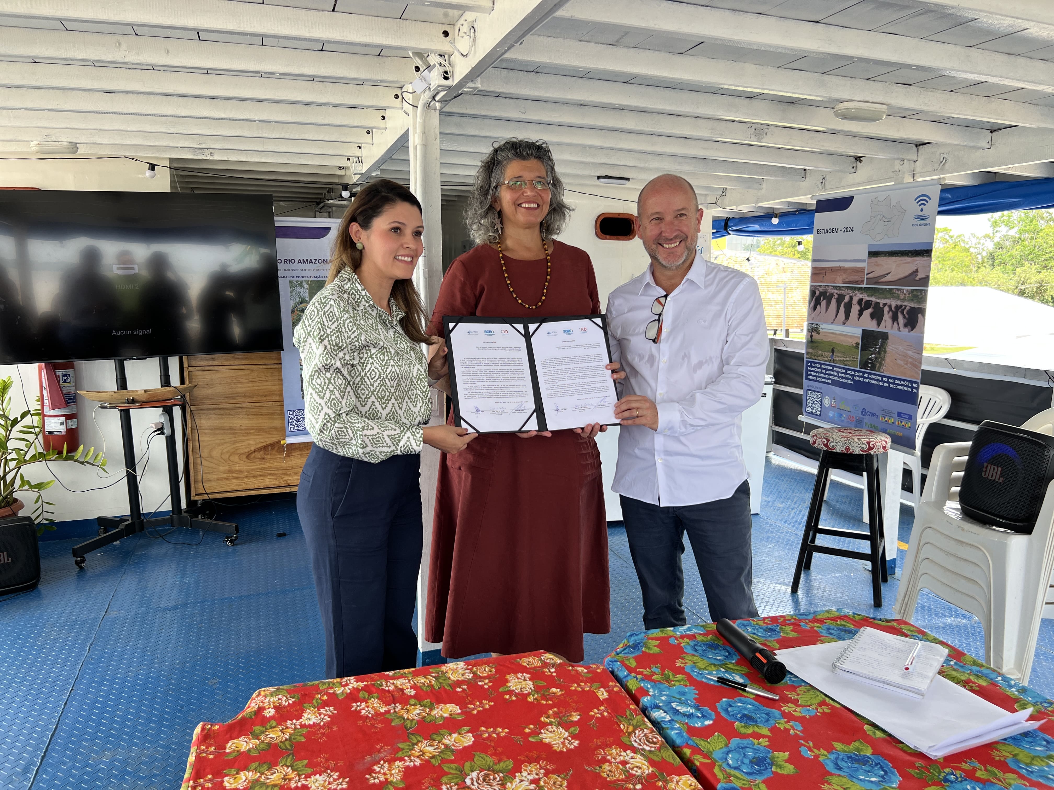 Leia mais sobre o artigo Caravana Iaraçu abre oficialmente programação na  COP 30, na orla da UFPA