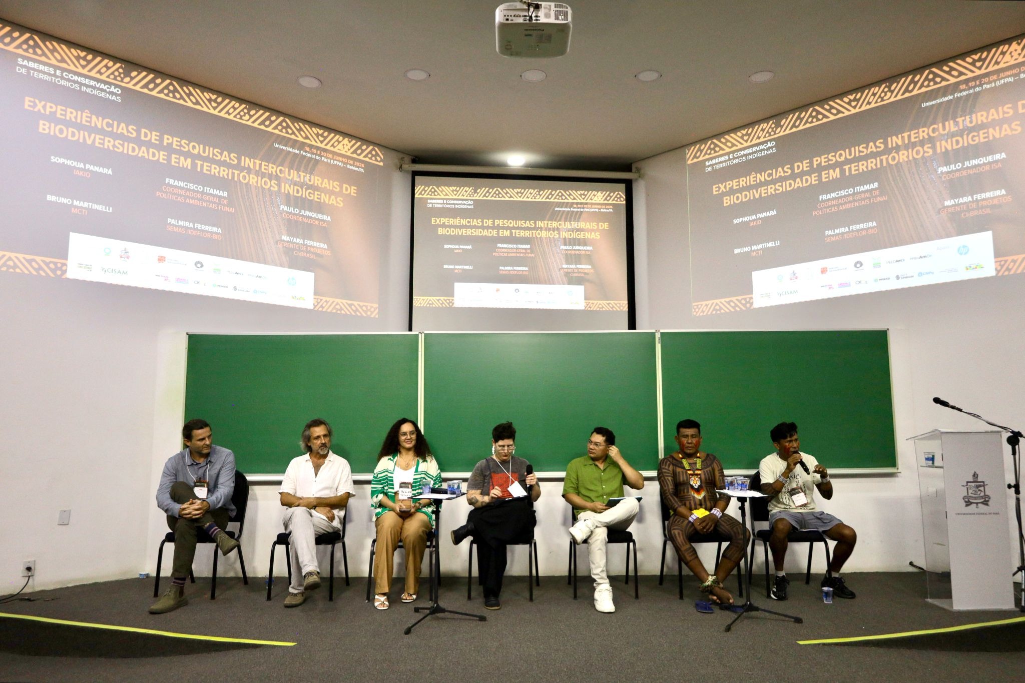 Leia mais sobre o artigo Ciência e tradição se unem no Seminário Saberes e Conservação de Territórios Indígenas